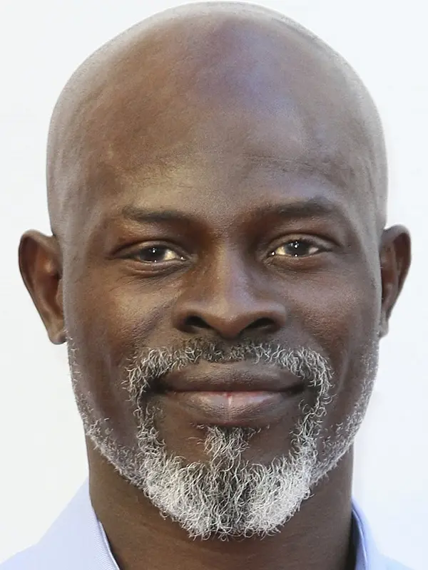 ジャイモン・フンスー