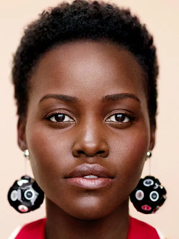 ルピタ・ニョンゴ