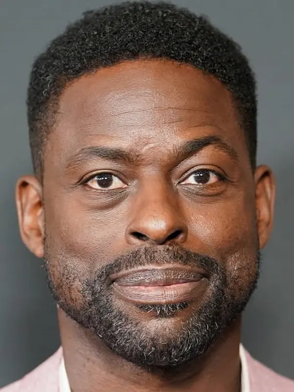 スターリング・K・ブラウン