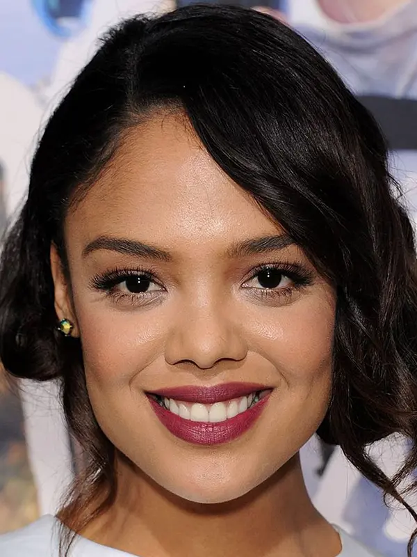 テッサ・トンプソン