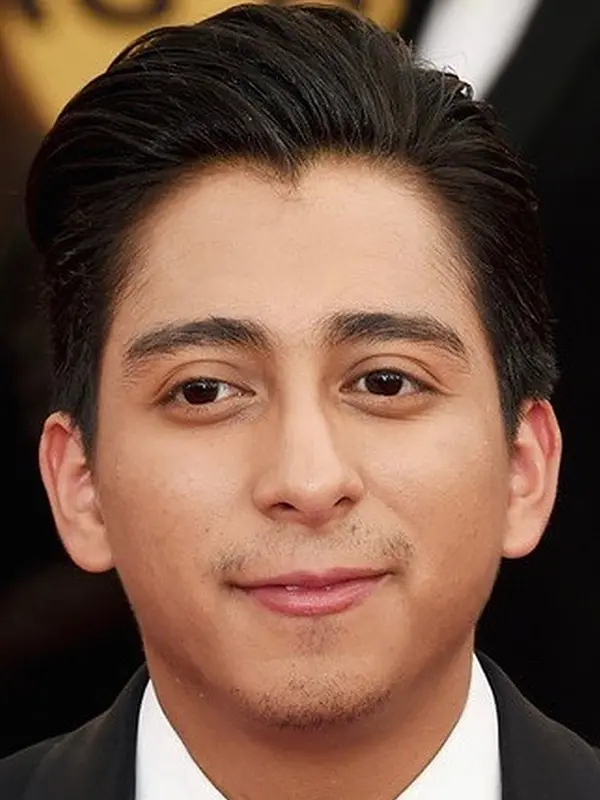 トニー・レヴォロリ